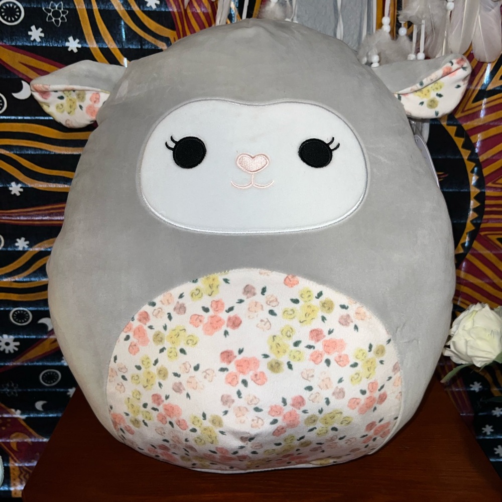 Prevloved Squishmallows 16” Easter Elea (stain on nose)
